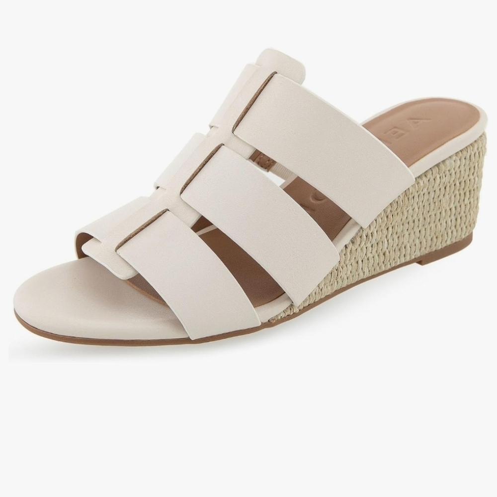 10.5W AEROSOLES Women's Egg Nog Wedge Sandals
